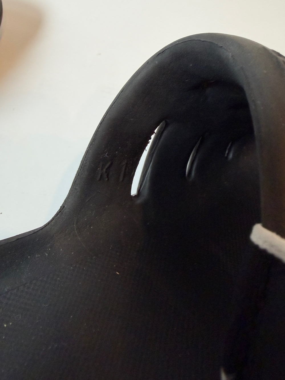 UGG Sport Yeah Webbing Strap Foam Slide Sandals Matte Black Kids 1 - Picture 9 of 9
